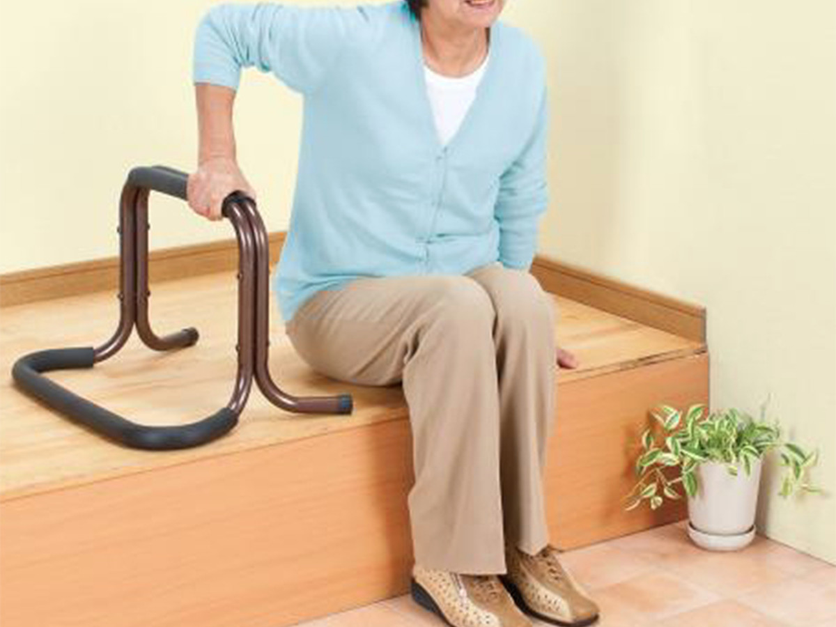 Easy to stand up 1-Tier Handrail